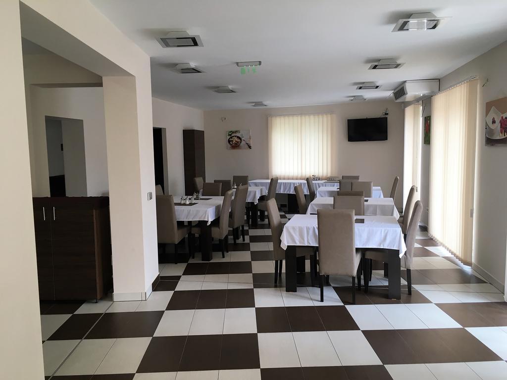 מלון Fehérvárcsurgó Granatalma Vendeghaz מראה חיצוני תמונה